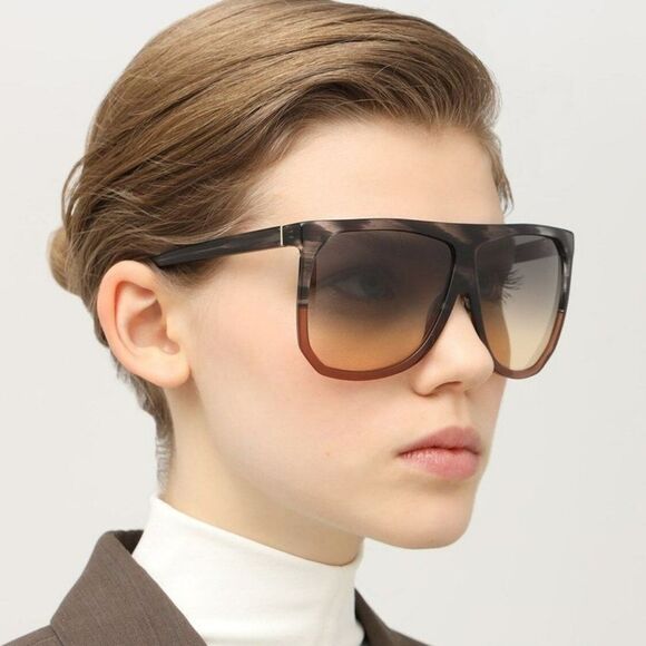 NEW Loewe LW40001F FILIPA 20B Trasparent Grey Gradient Shield Women Sunglasses - Picture 4 of 10